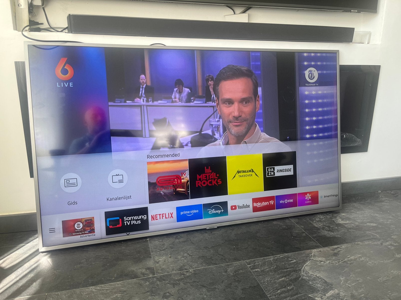 Samsung 55 inch 4k uhd hdr smart tv, Ophalen, 50 Hz, Zo goed als nieuw, Samsung