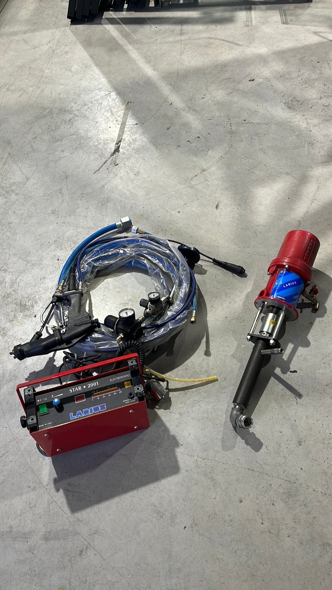 Larius 2001, airless verfspuit electrostatische verfspuit, Doe-het-zelf en Verbouw, Ophalen of Verzenden, Verfspuit of Verfpomp