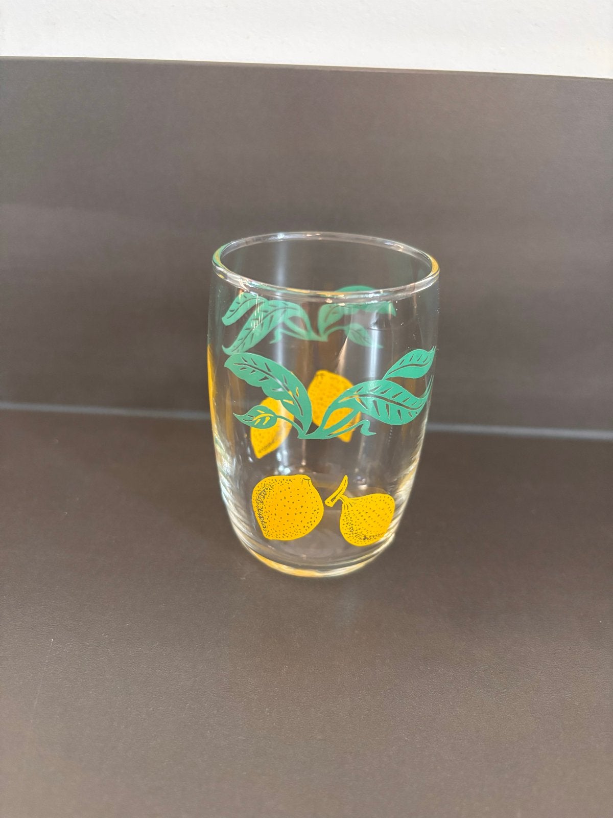 Klein glaasje met citroenprint, Ophalen of Verzenden