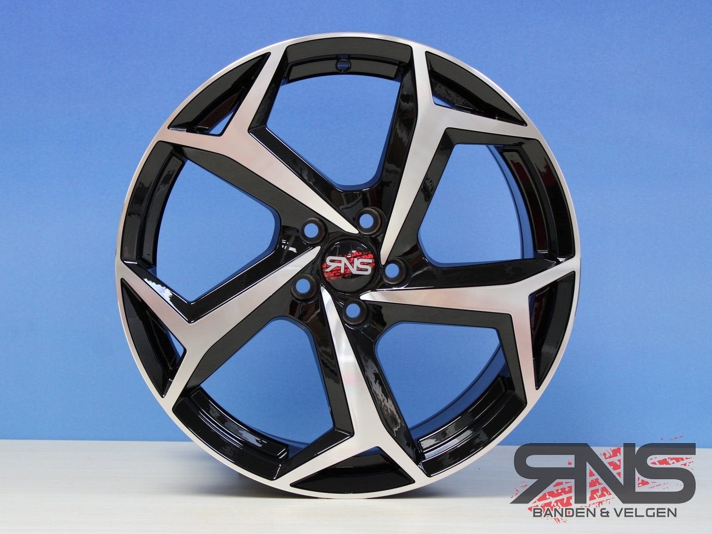 5x100 17 inch Passen Onder Seat Skoda Polo Ibiza Velgen, Velg(en), -, -, Nieuw