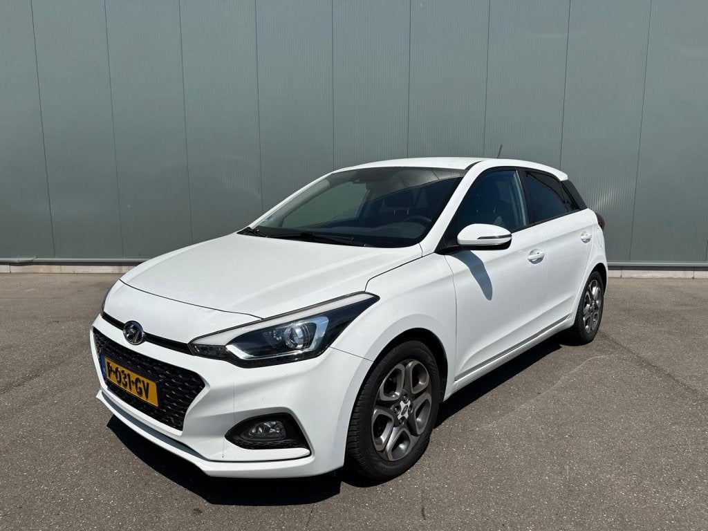 Hyundai i20 1.2 HP i-Motion MOTOR NOT GOOD | EXPORT PRICE EX, Auto's, Hyundai, Voorwielaandrijving, 83 pk, 40 €/maand, Euro 6