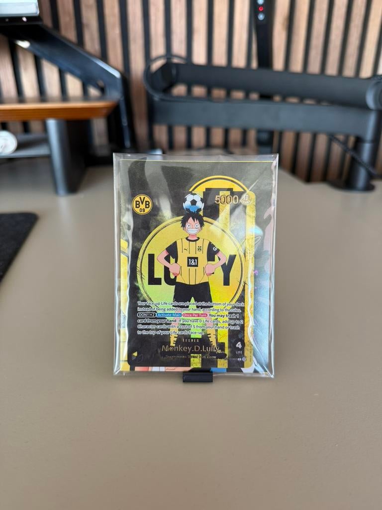 One Piece - Monkey.D.Luffy - BVB, Borussia Dortmund Sealed, Ophalen, Nieuw, Losse kaart