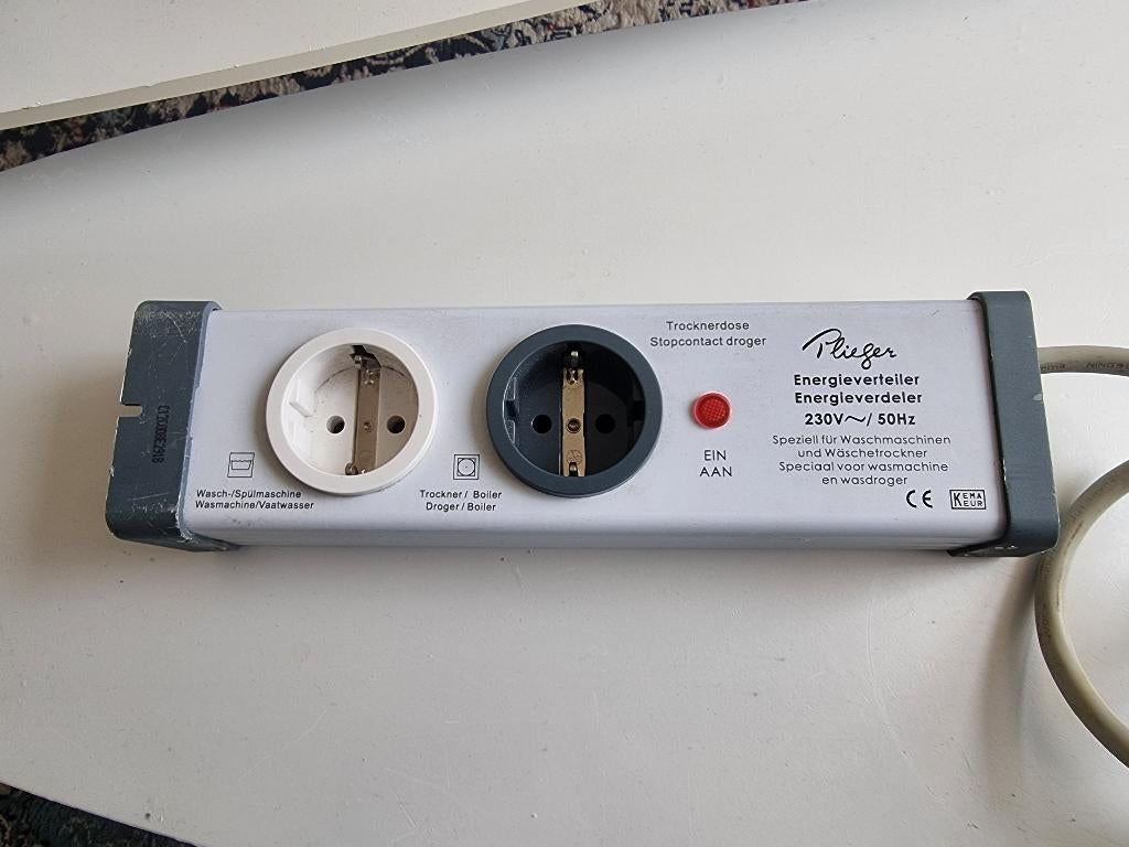 Stekkerdoos, Ophalen, Zo goed als nieuw, Overige typen