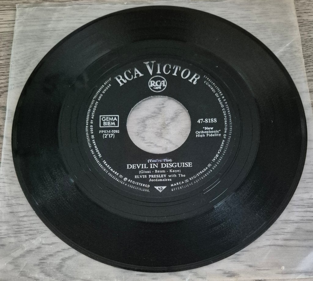 Elvis Presley – (You're The) Devil In Disguise, Gebruikt, 7 inch, Ophalen of Verzenden, Pop