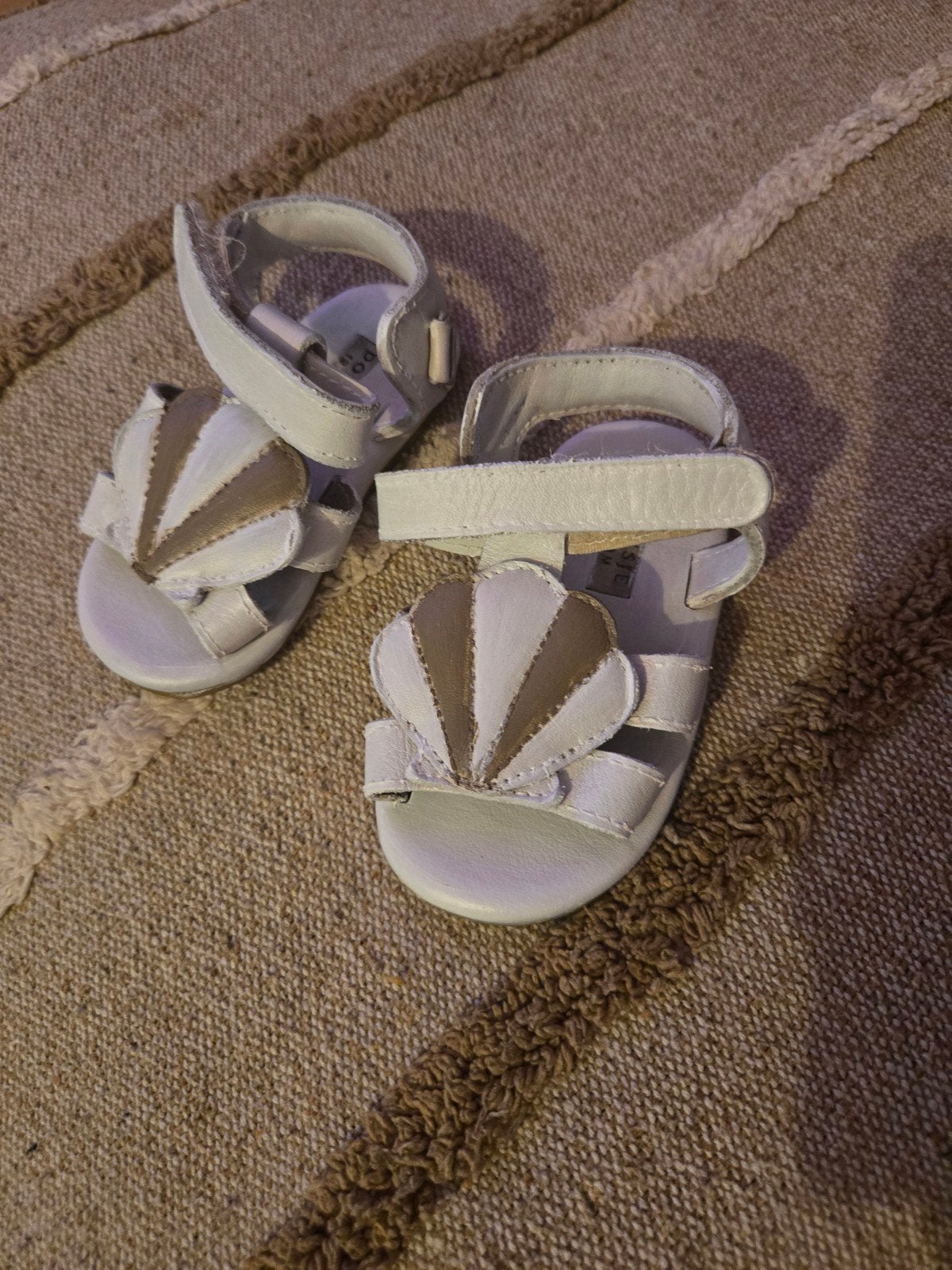 Donsje sandalen 12-18 maat alls nieuw, Kinderen en Baby's, Ophalen of Verzenden, Nieuw, Jongen of Meisje, Overige typen
