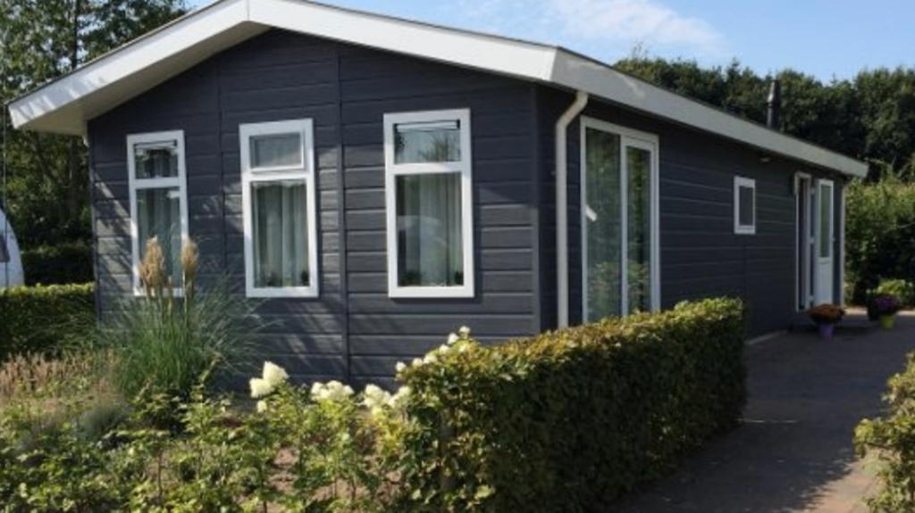 Te koop: Ruim en gezellig 6-persoons chalet op camping., Chalet, 54 m², Verkoop zonder makelaar, Drenthe