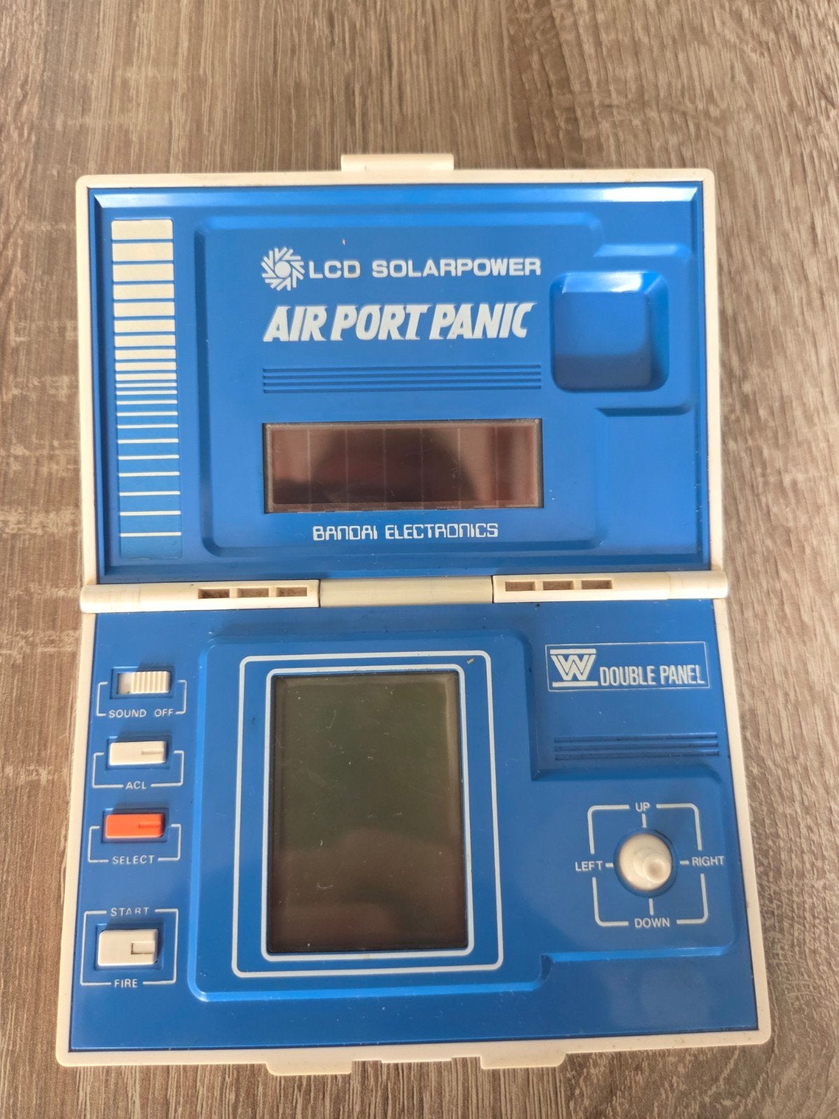 Bandai LCD Solarpower Air Port Panic (zonder doos), Spelcomputers en Games, Spelcomputers | Overige, Ophalen of Verzenden