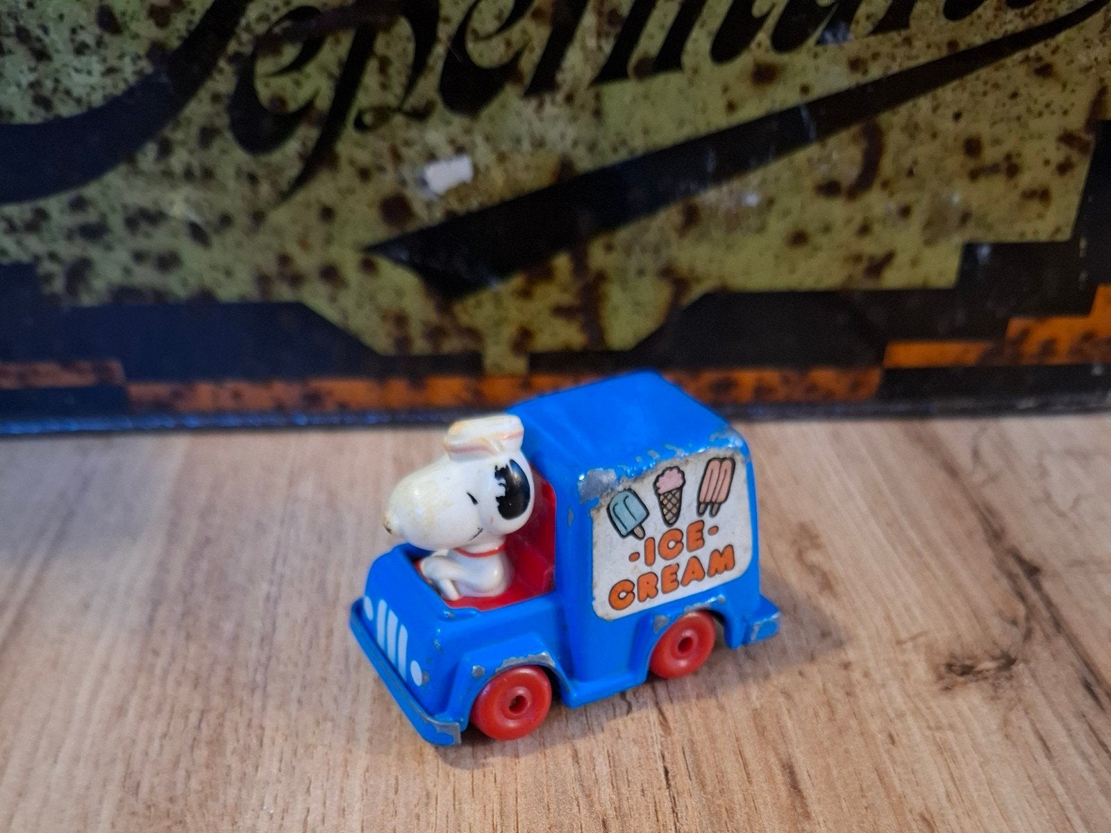 Vintage Snoopy IJswagen - Zeldzaam Jaren '60 Speelgoed, Ophalen of Verzenden, Gebruikt, Auto