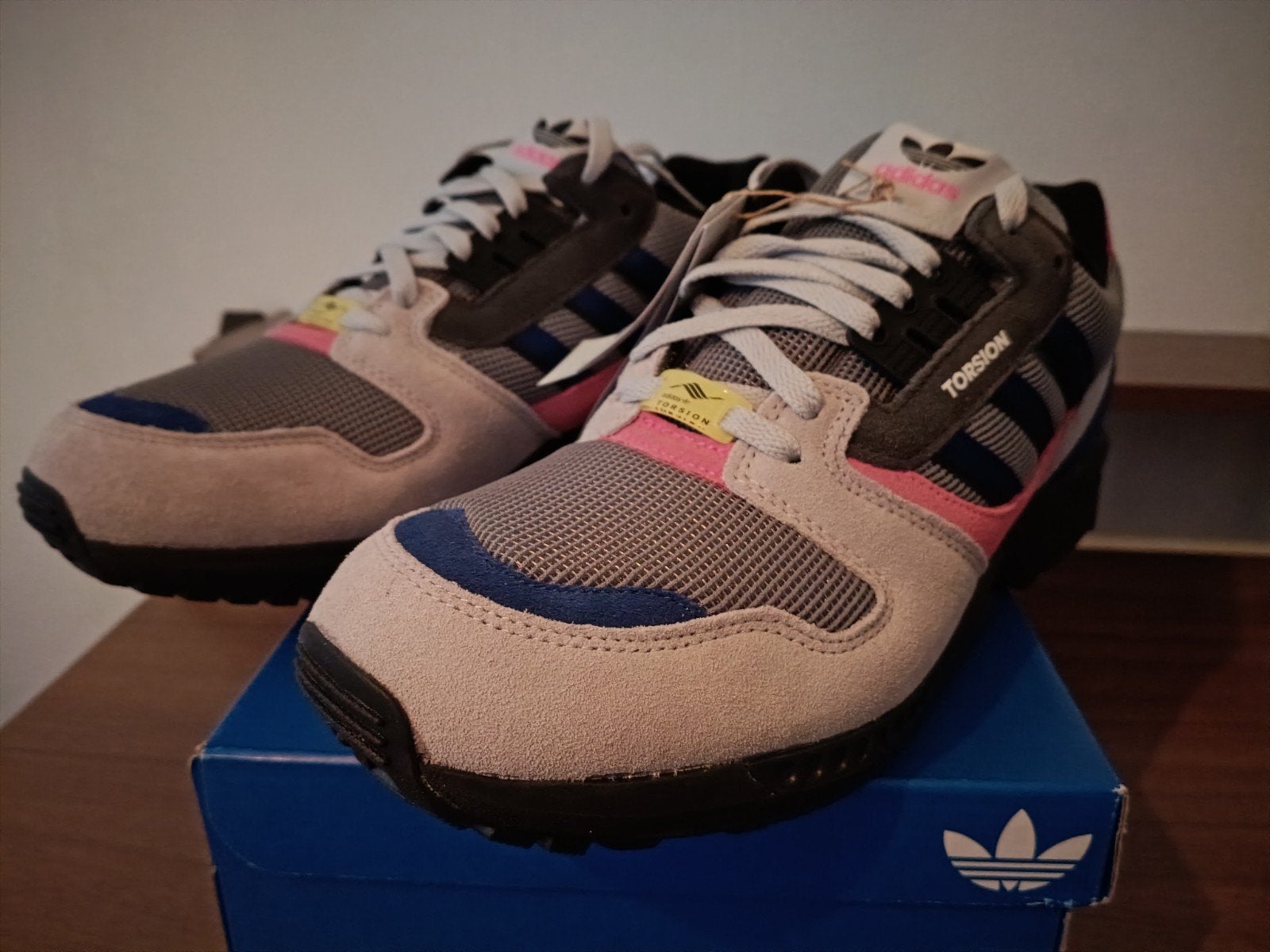 Adidas ZX 8000 Torsion Nieuw & Orgineel Maat 46 2/3, Sport en Fitness, Loopsport en Atletiek, Ophalen of Verzenden, Nieuw, Hardloopschoenen