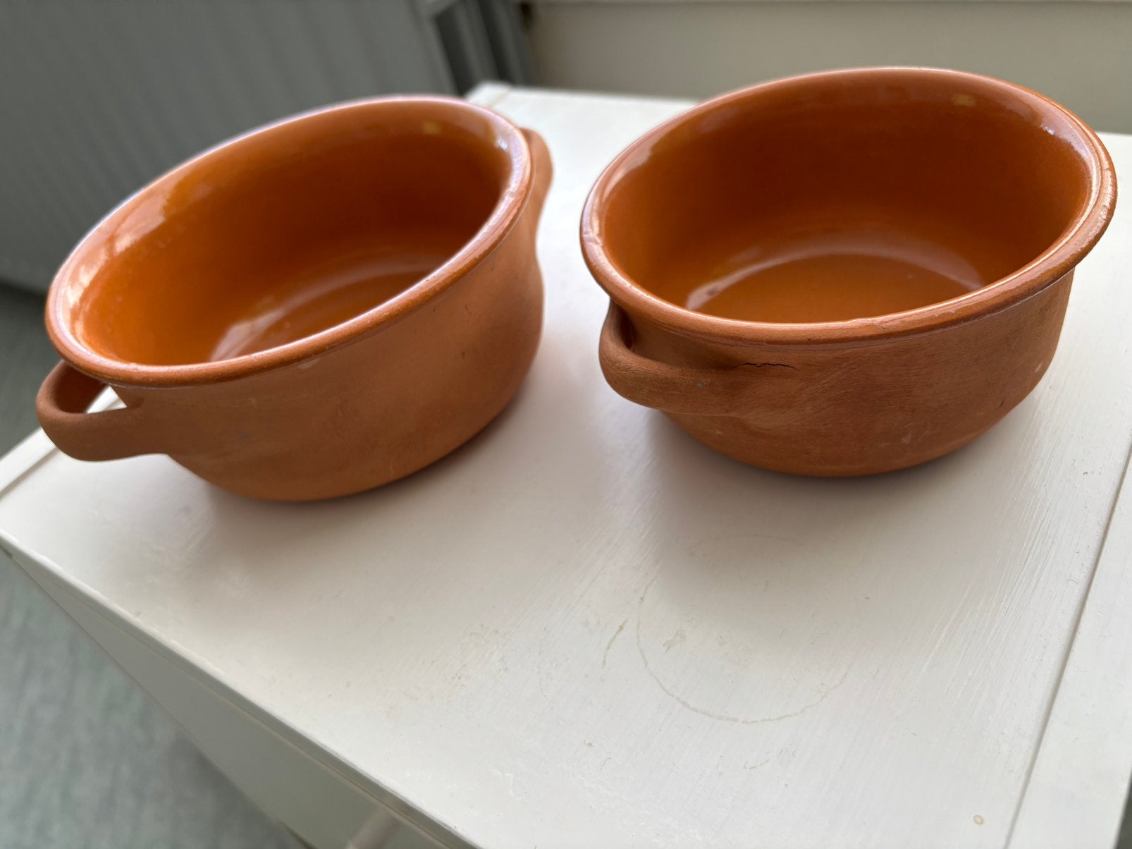 2 Terracotta schaaltjes, Ophalen of Verzenden, Overige stijlen, Aardewerk, Schaal of Schalen