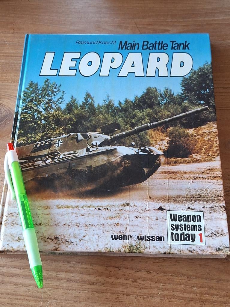 Main Battle Tank Leopard Weapons Systems, Ophalen of Verzenden, Tweede Wereldoorlog, Gelezen, Overige onderwerpen