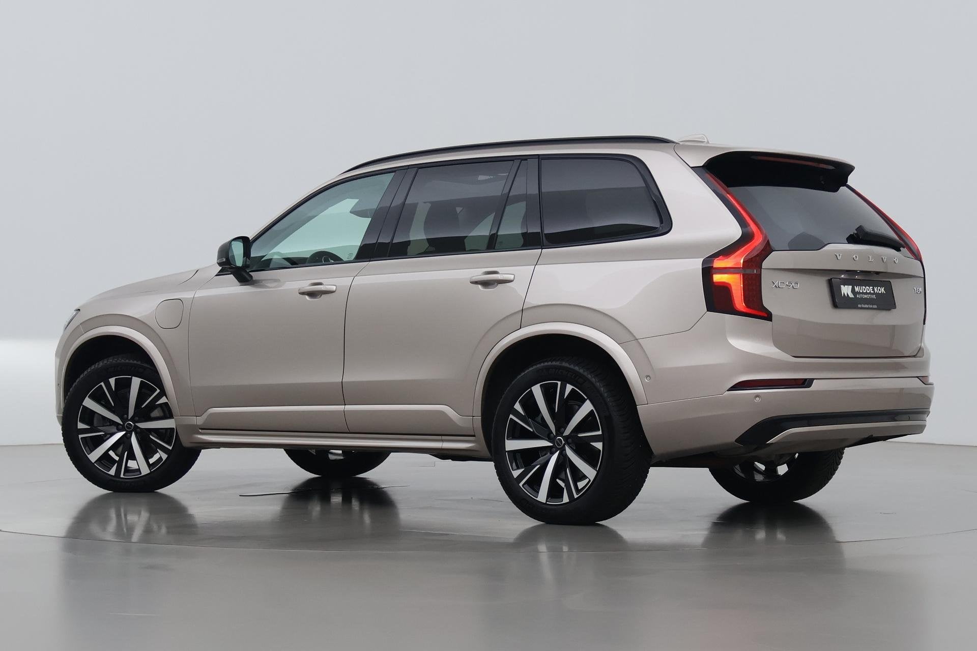 Volvo XC90 T8 Ultra Dark | Bowers&Wilkins | Stoelventilatie, Auto's, Startonderbreker, Gebruikt, Euro 6, 4 cilinders