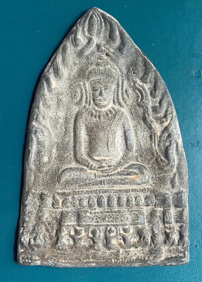 Oud Boedha amulet “Phra Kru”, Verzenden