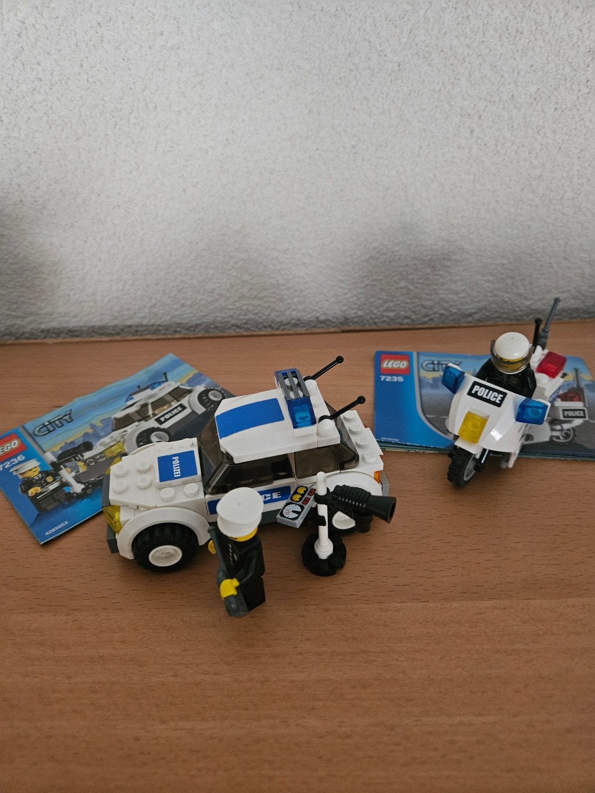 LEGO City Politie Set 7236 & 7235 - Auto en Motor, Ophalen of Verzenden, Zo goed als nieuw
