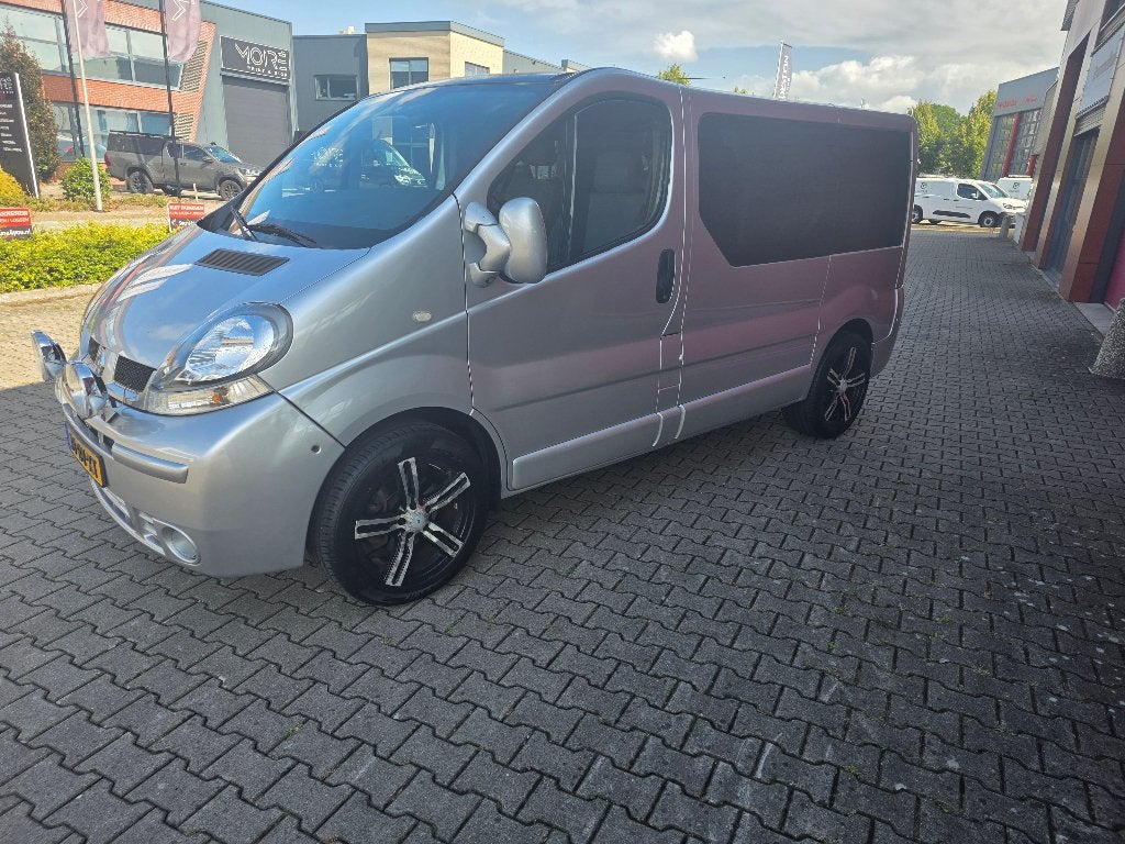 Renault Trafic 1.9 DCI  bubbele cabine  2006 zeer nette bus, Voorwielaandrijving, 4 cilinders, 2000 kg, Renault