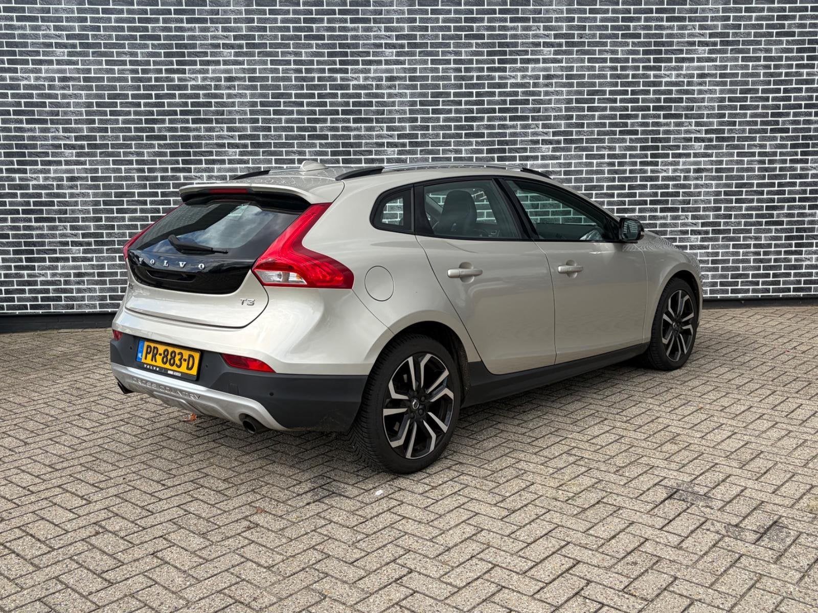 Volvo V40 Cross Country 1.5 T3 Nordic+ | Panoramadak | Achte, Auto's, Euro 6, 152 pk, V40, 1500 kg