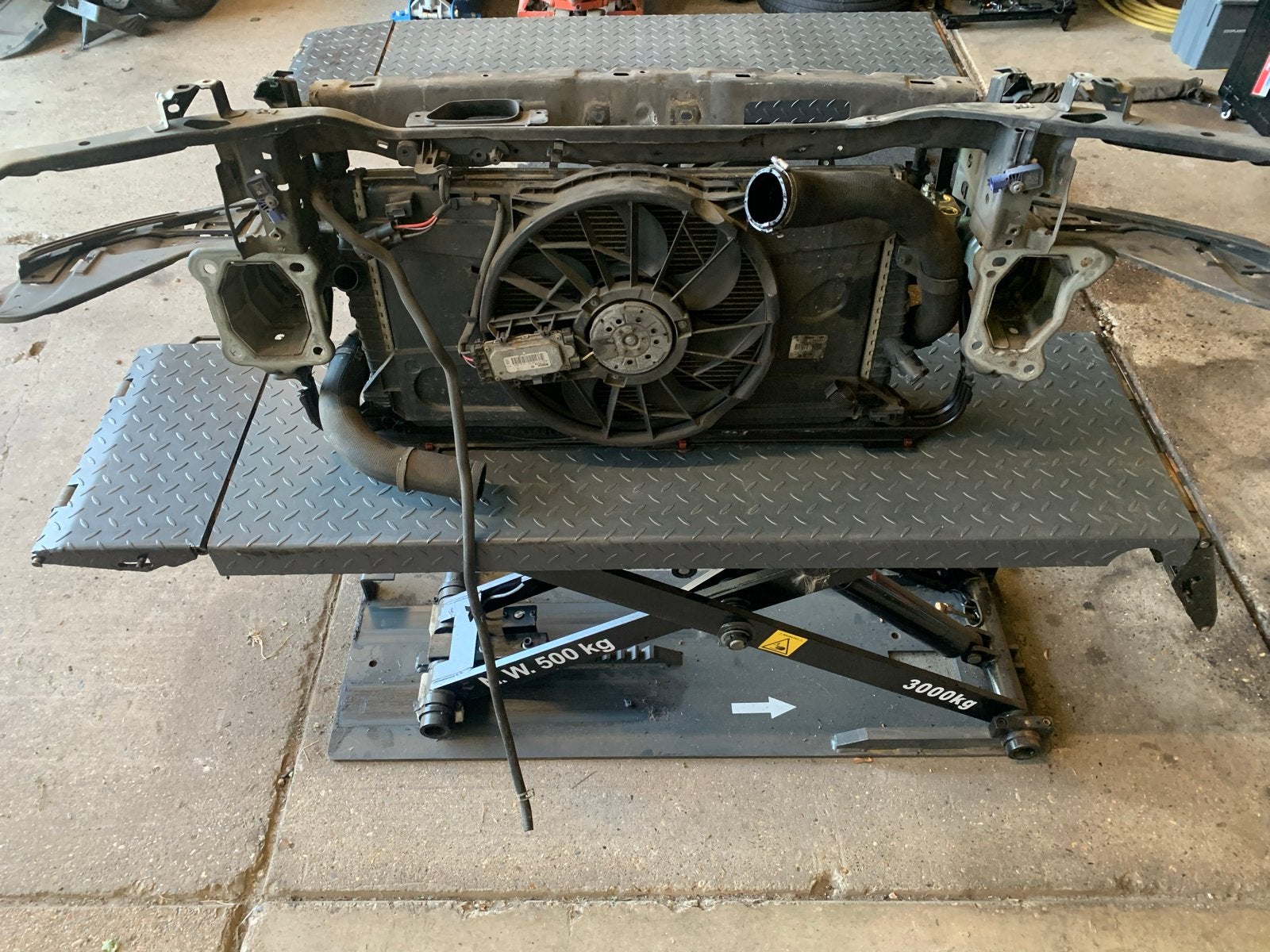 Frontpaneel met koeler en ventilator Volvo V50, Ophalen, Gebruikt, Voor, Info@volvocars.com