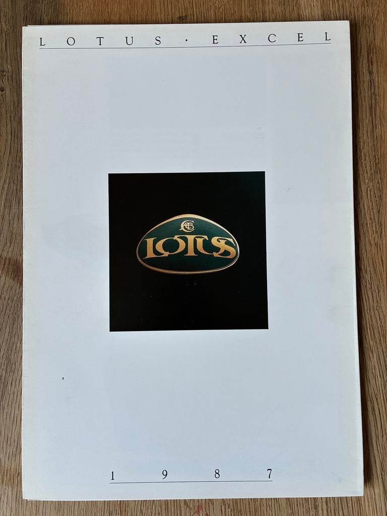 Lotus Excel brochure 1987, Ophalen of Verzenden, Zo goed als nieuw, Overige merken