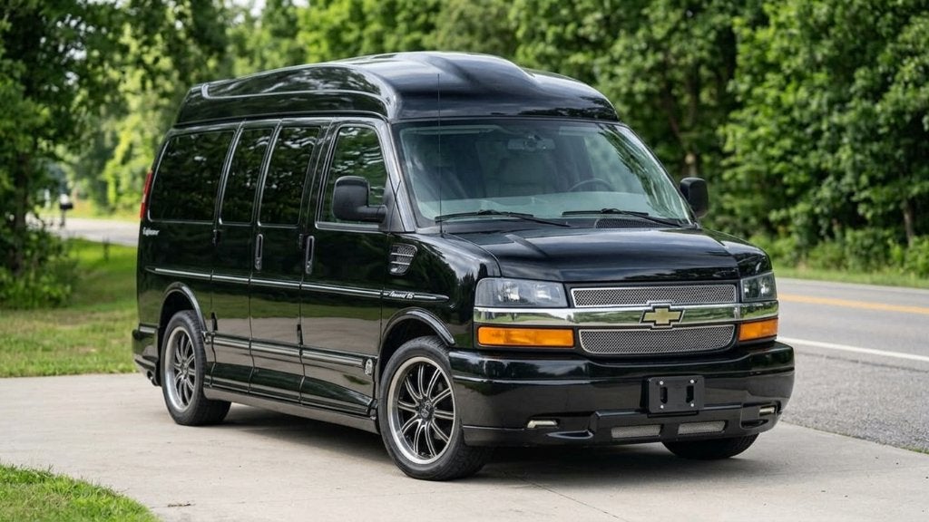 2014 Chevrolet Express Explorer Conversion **Fully loaded**, Automaat, 8 cilinders, Overige carrosserieën, Zwart