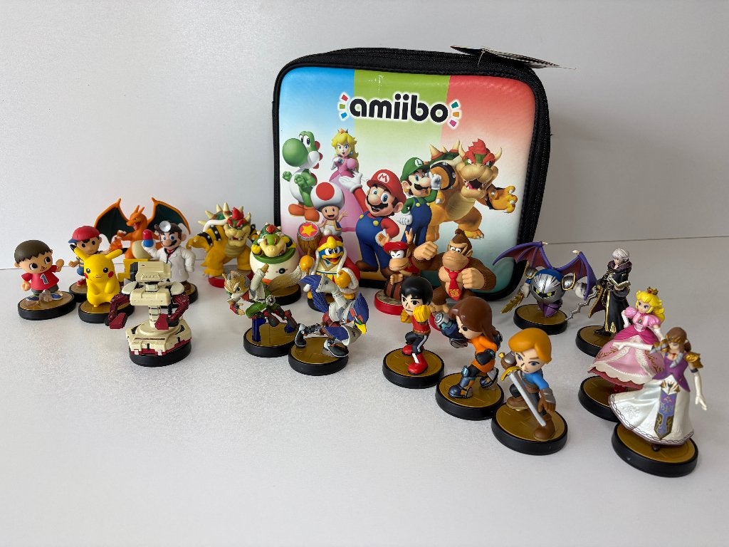 20x Nintendo Amiibo collectie + officiële Amiibo Traveler, Ophalen of Verzenden, Zo goed als nieuw