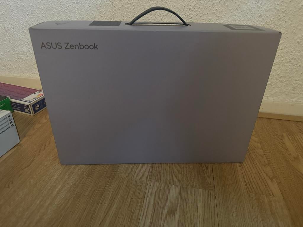 Asus ZenBook 14 2025 Model - Nieuwste Generatie Laptop, Ophalen, Met videokaart, Nieuw, 14 inch