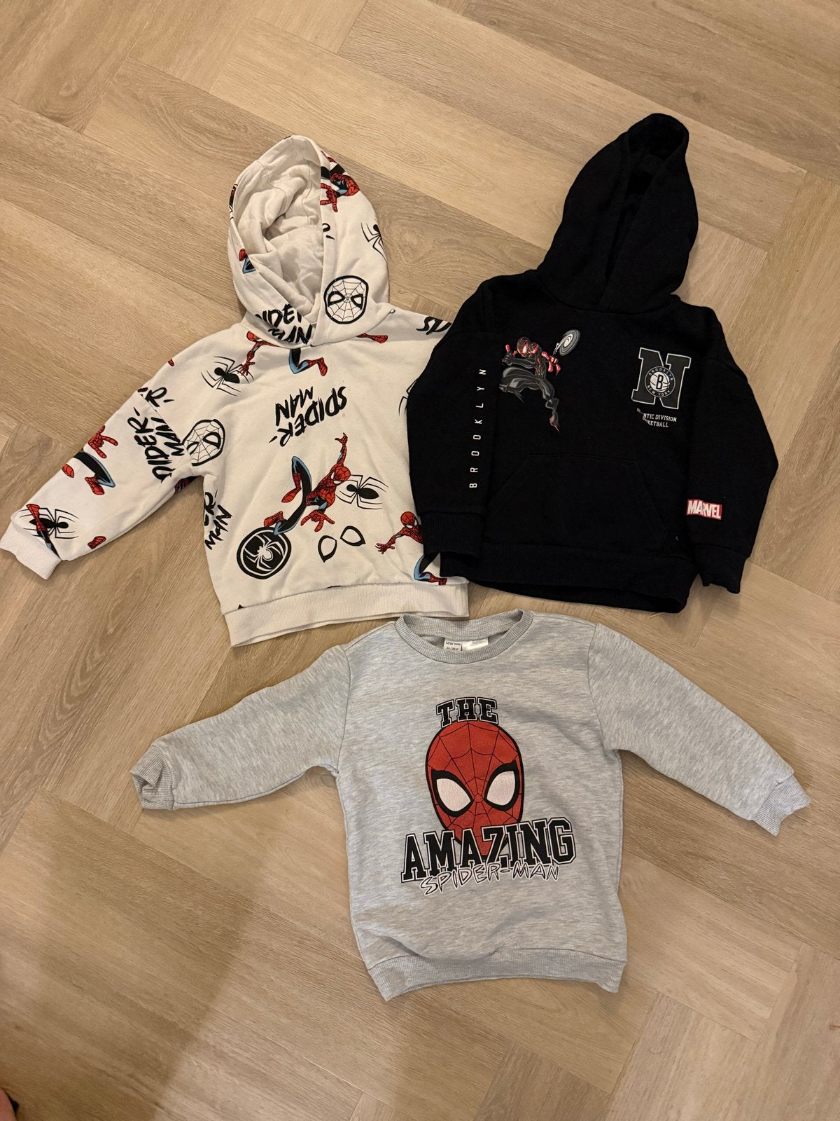 Spiderman Truien en Hoodies - Set van 3 maat 98 (2/3jaar), Ophalen of Verzenden, Trui of Vest