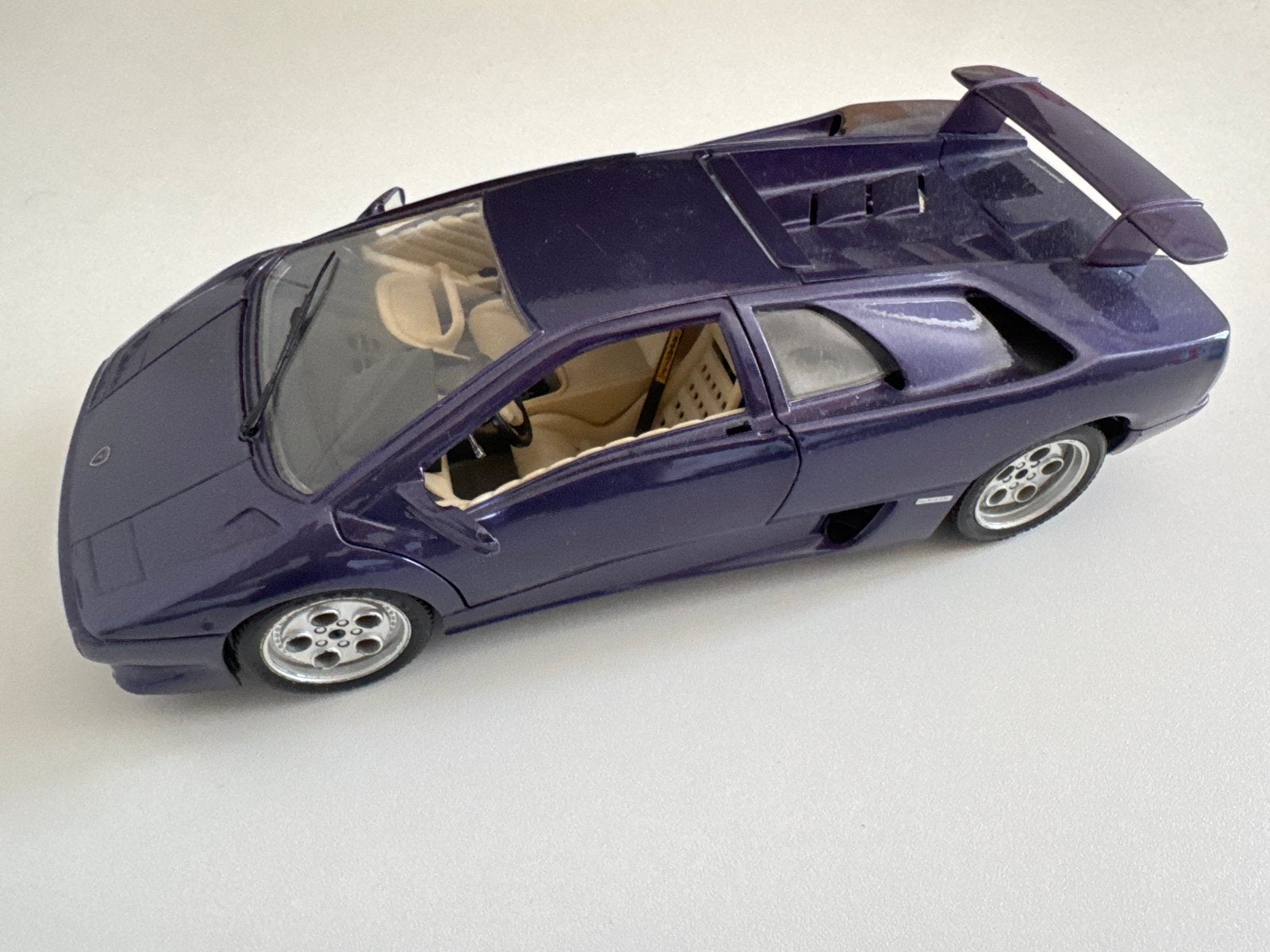 Burago Lamborghini Diablo (1990) 1:18 modelauto, Ophalen of Verzenden, Gebruikt, Auto, Bburago