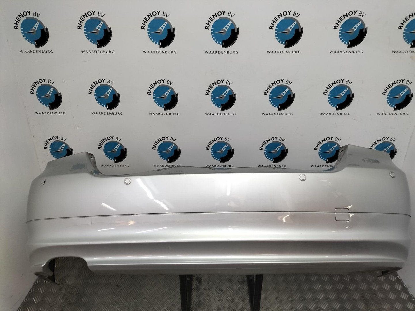 BMW 3 SERIES E90LCI 316i  BUMPER ACHTER 2008, Gebruikt, Ophalen of Verzenden, Stiba lid, Achter
