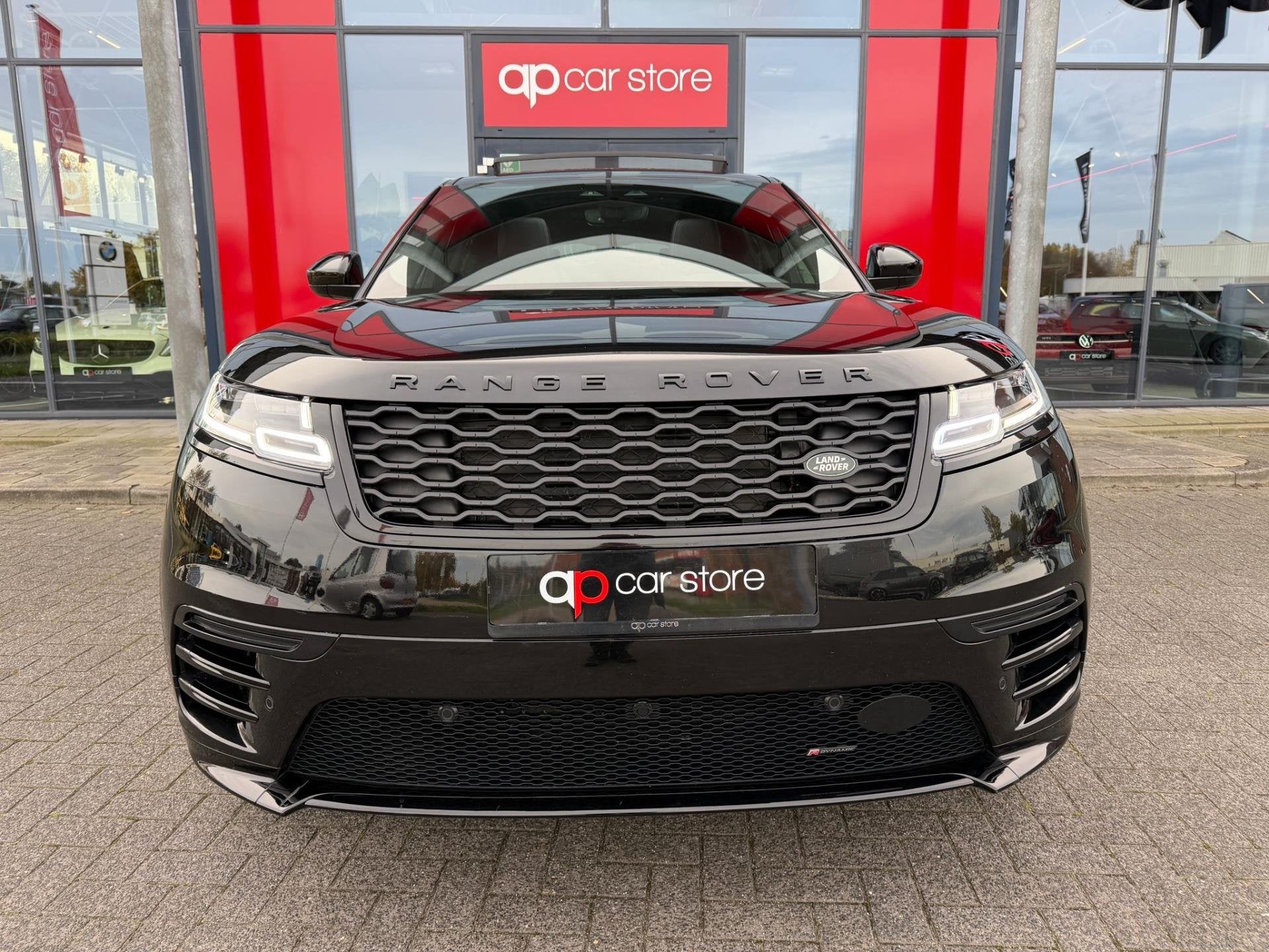 Land Rover Range Rover Velar 2.0 P250 AWD Dynamic SE / PANOR, Auto's, Gebruikt, Zwart, 4 cilinders, 252 pk