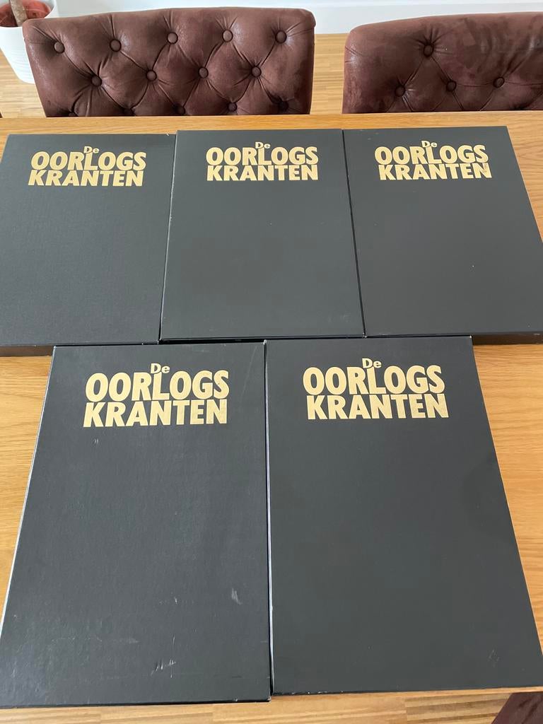 65 De Oorlogskranten - Complete Collectie WOII Kranten, Boeken, Ophalen of Verzenden, Tweede Wereldoorlog, Gelezen, Algemeen
