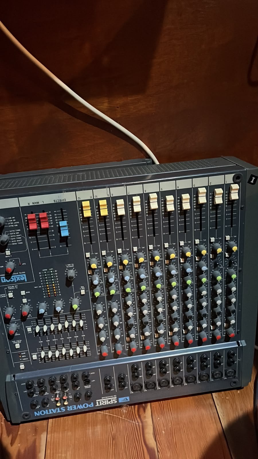 Te koop mengpaneel, Muziek en Instrumenten, Mengpanelen, Ophalen of Verzenden, Zo goed als nieuw