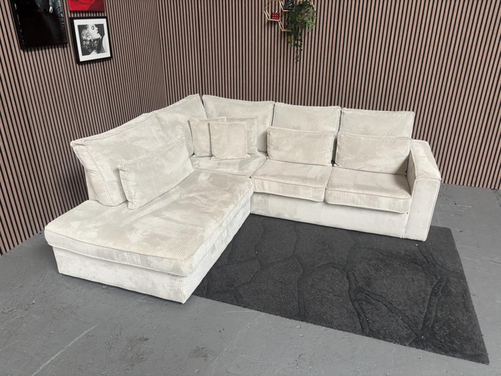 GRATIS LEVERING Ribstof Hoekbank Crème 265x250 GEREINIGD, 250 tot 300 cm, Hoekbank, Ophalen of Verzenden, Zo goed als nieuw