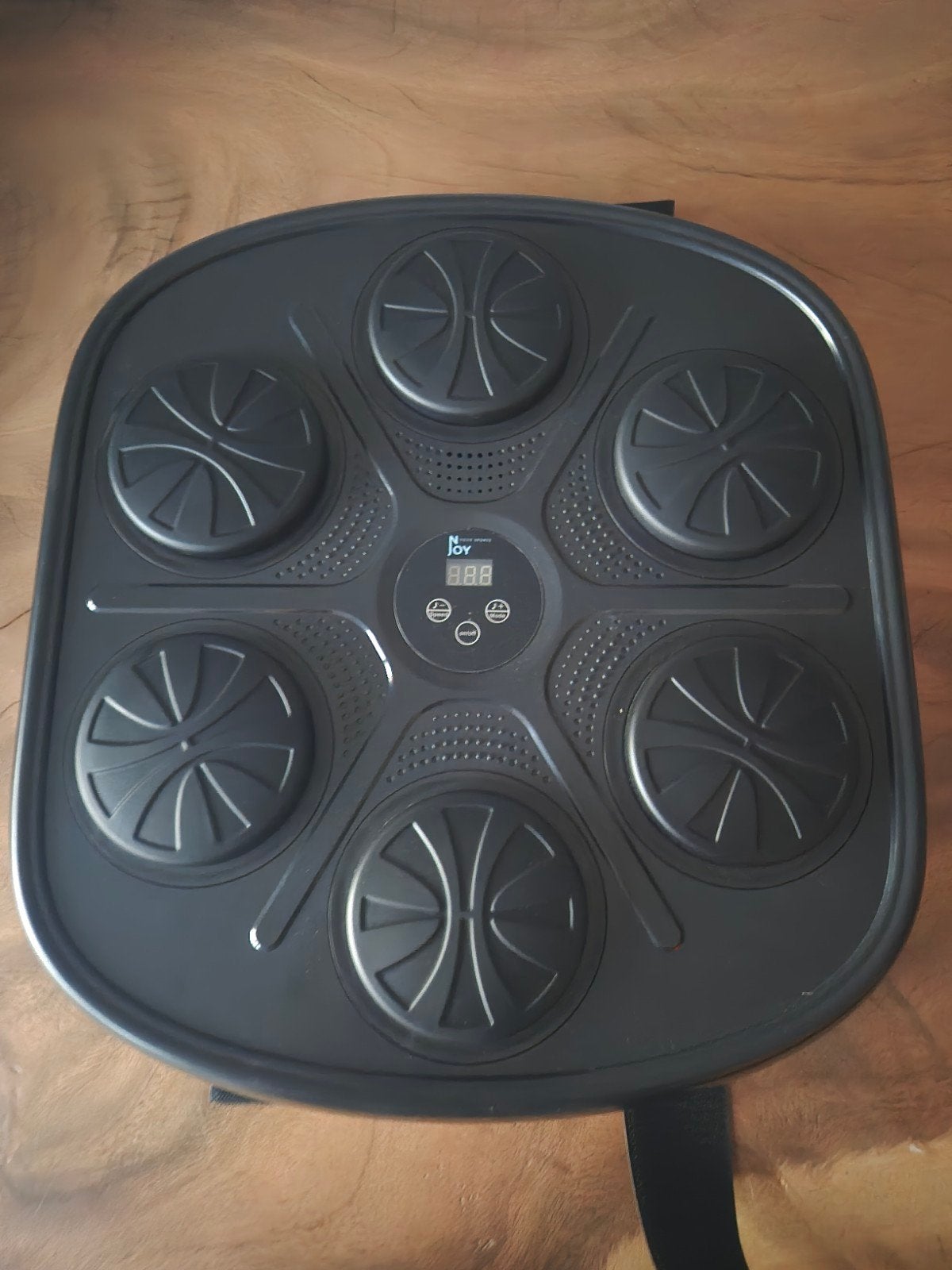 Boks machine voor aan de muur met muziek, Sport en Fitness, Boksen, Ophalen of Verzenden, Zo goed als nieuw, Overige