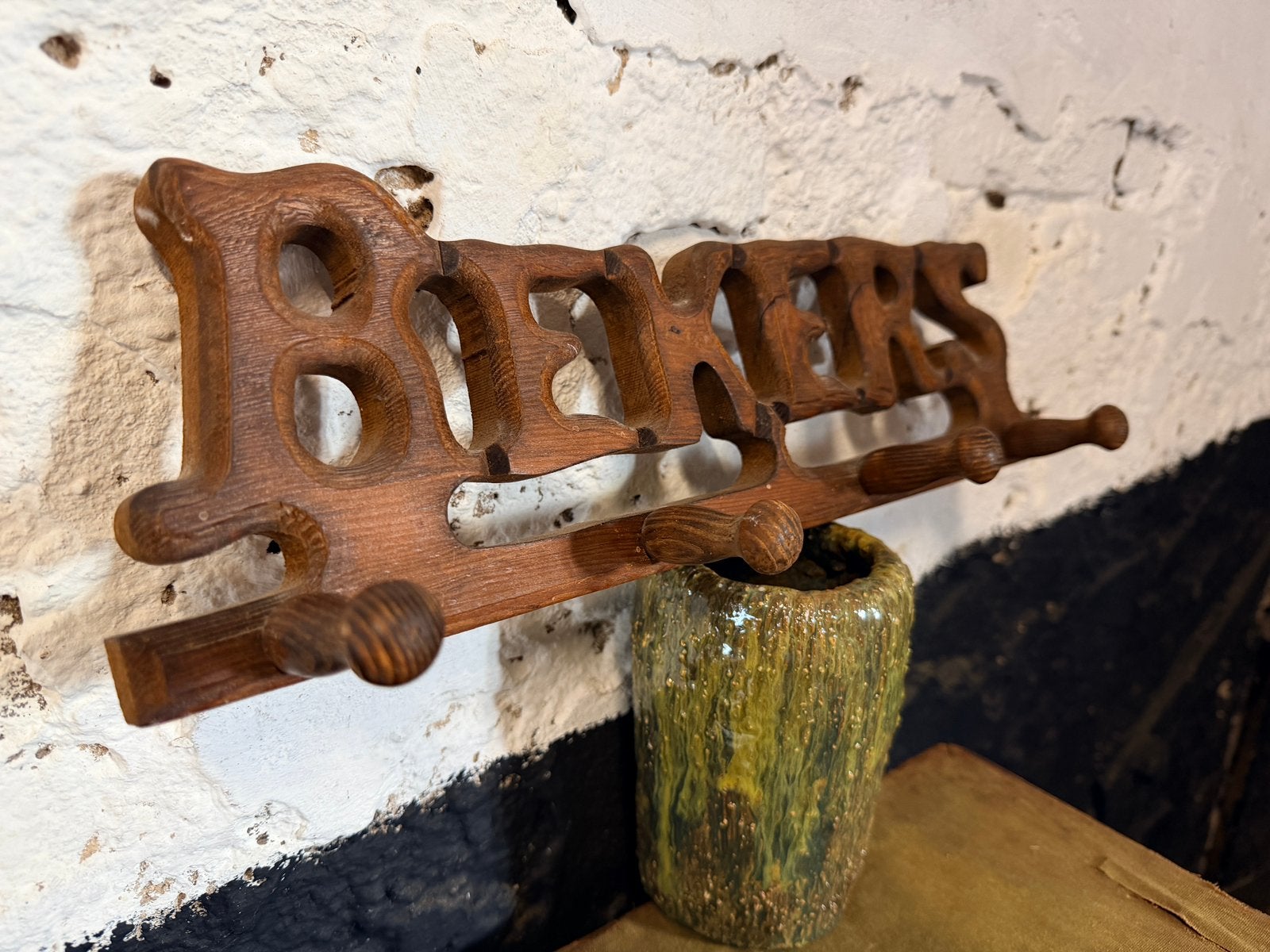 Vintage houten rekje voor bekers met 4 houten knophaken, Ophalen of Verzenden, Gebruikt