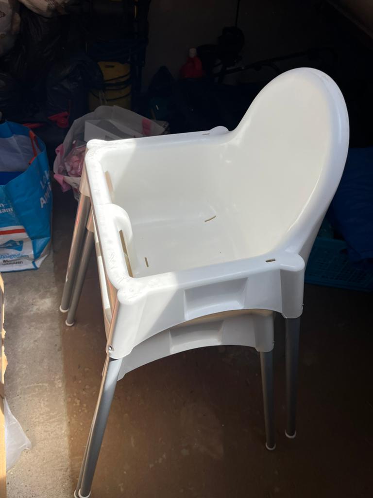 2 ikea kinderstoelen, Tuin en Terras, Ophalen, Zo goed als nieuw, Kunststof