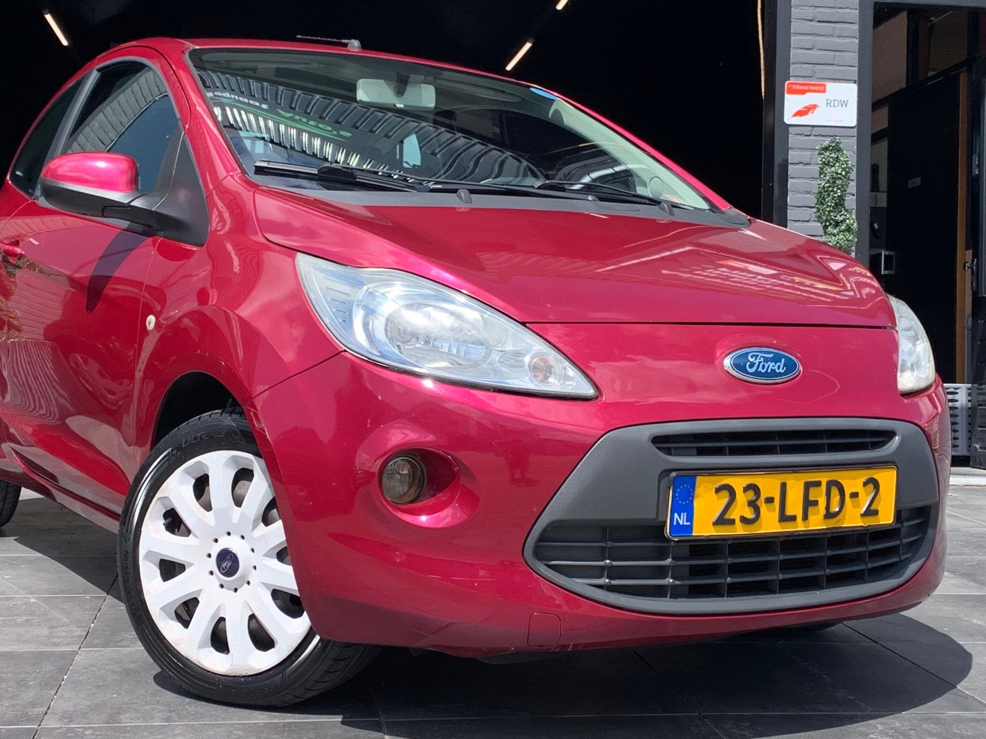 Ford Ka 1.2 Titanium|Airco|El.Ramen|NAP|Lage KM|AUX|APK, Auto's, Voorwielaandrijving, Stof, Gebruikt, 4 stoelen