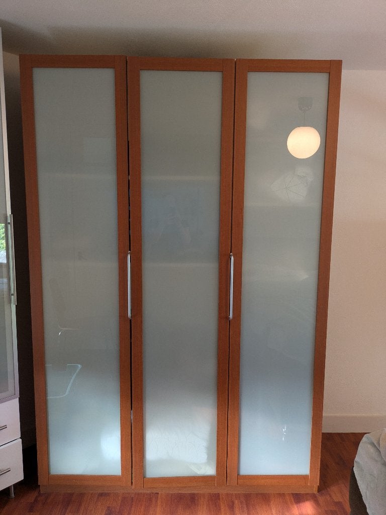 GRATIS - IKEA Hang- en legkast 3 deurs, Huis en Inrichting, Ophalen, Met deur(en), Gebruikt, 200 cm of meer