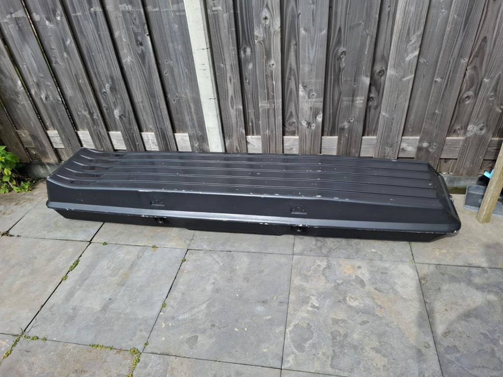 Thule dakkoffer. De afmetingen zijn 230 cm lang, 55 cm breed, Auto diversen, Dakkoffers, Ophalen of Verzenden
