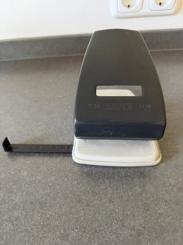 Leitz perforator - Leitz 5138 perforator, Ophalen of Verzenden, Gebruikt