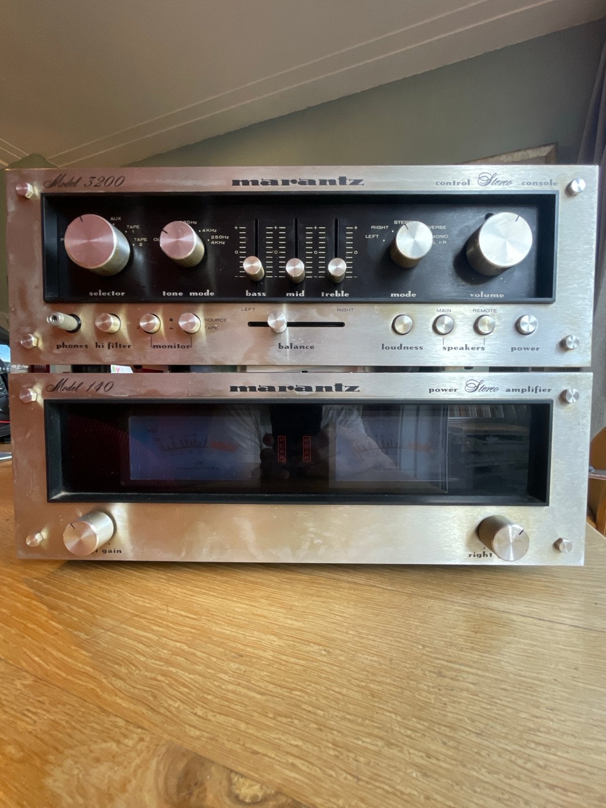 Marantz Model 3200 Control Console & Model 140 Versterker, Audio, Tv en Foto, Versterkers en Receivers, Marantz, Gebruikt, Ophalen of Verzenden