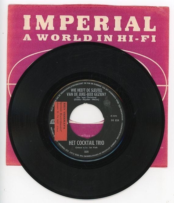 Juke-box- Single van het Cocktail Trio uit 1965, Beschermende buitenhoes, Gebruikt, 7 inch, Ophalen of Verzenden