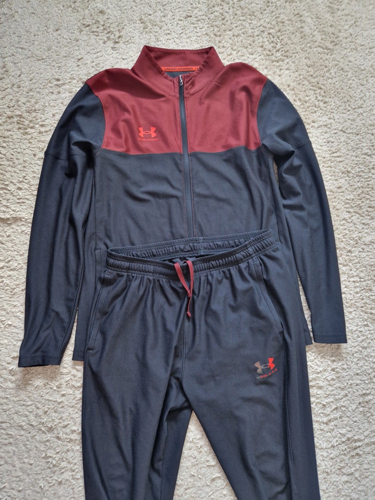 Under Armour Trainingspak Maat L - Goede Staat, Kleding | Heren, Sportkleding, Ophalen of Verzenden, Zwart, Under Armour, Algemeen