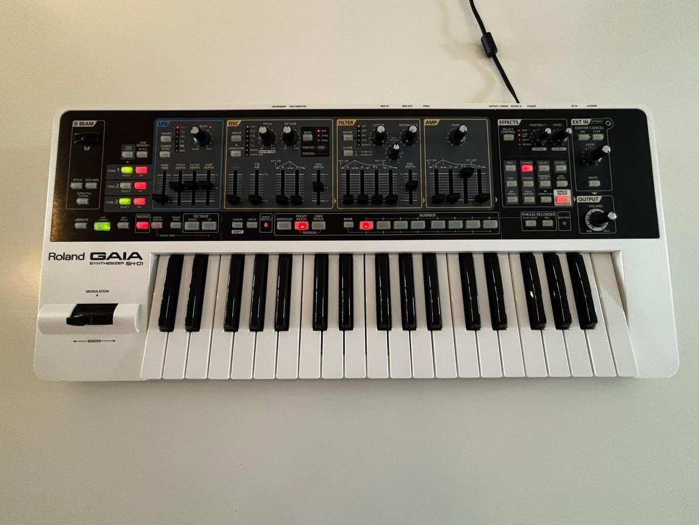 Roland Gaia SH-01 synthesizer, Ophalen, Gebruikt, Overige aantallen, Roland