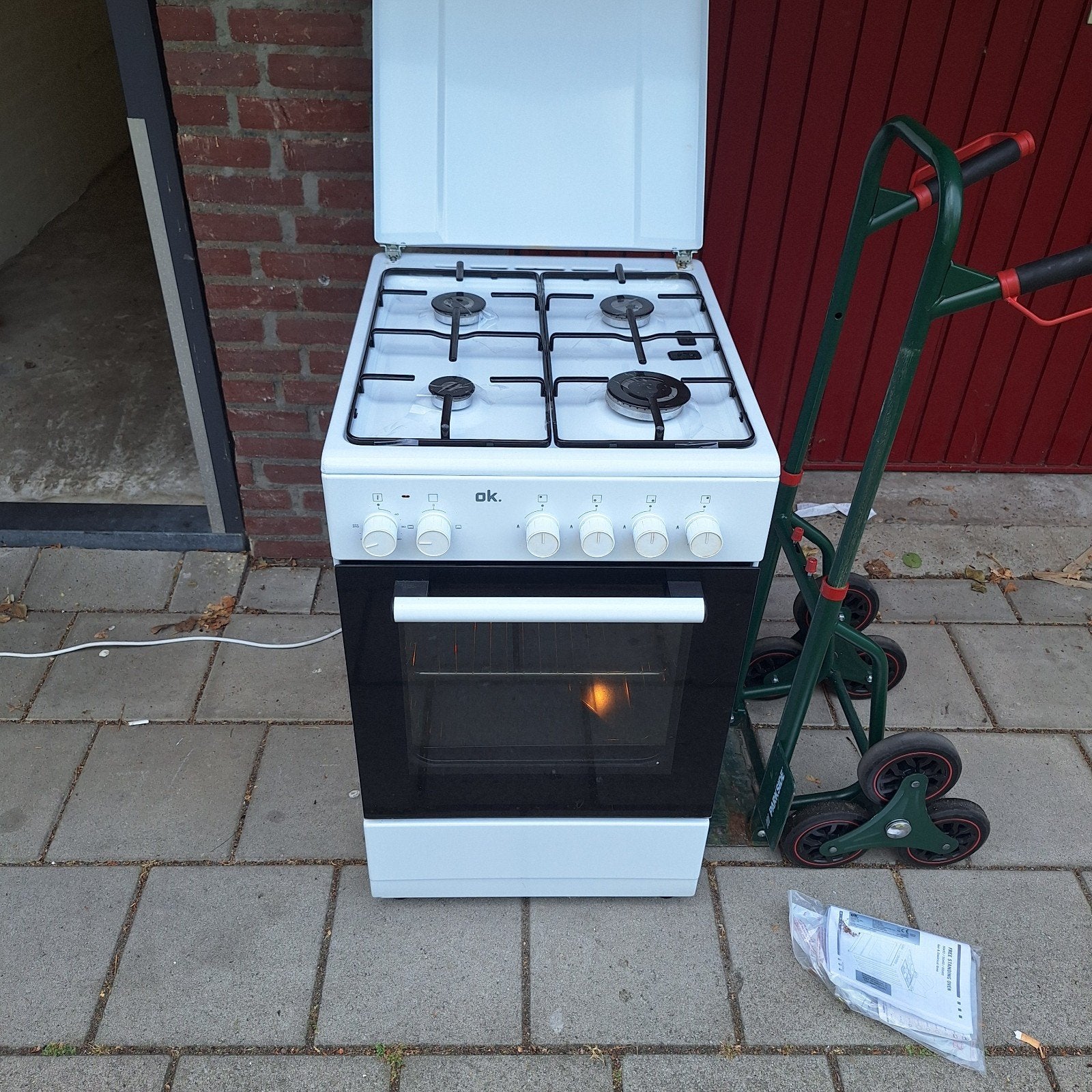 OK Vrijstaand Gasfornuis met Oven - Goed Onderhouden, Minder dan 85 cm, Zo goed als nieuw, Energieklasse A of zuiniger, Gas