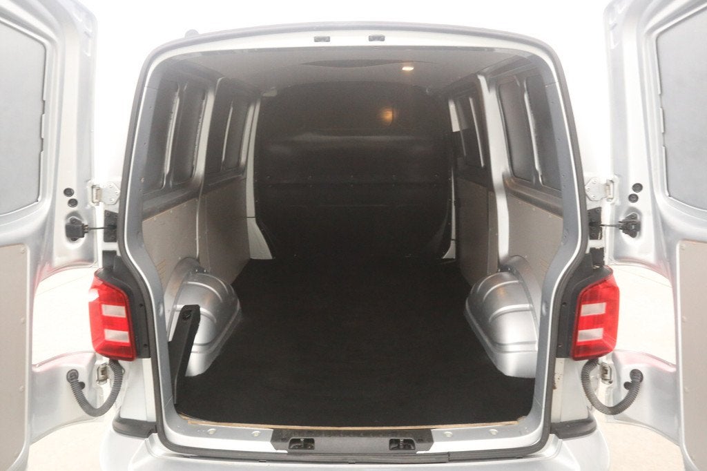 Volkswagen Transporter 2.0 TDI 150PK 2500KG Trekgew. L1H1 |, Stof, Gebruikt, 150 pk, Volkswagen