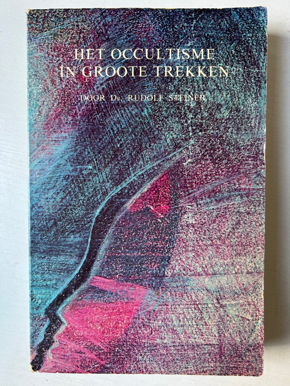 Het occultisme in groote trekken Rudolf Steiner, Ophalen of Verzenden, Gelezen, Spiritualiteit algemeen, Achtergrond en Informatie