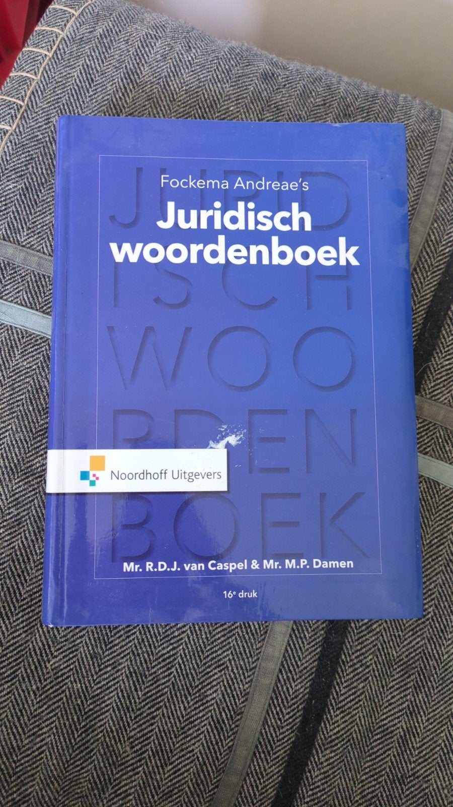 Fockema Andreae's Juridisch woordenboek - 16e druk, Ophalen, Zo goed als nieuw, Mr. R.D.J. van Caspel & Mr. M.P. Damen, Overige uitgevers