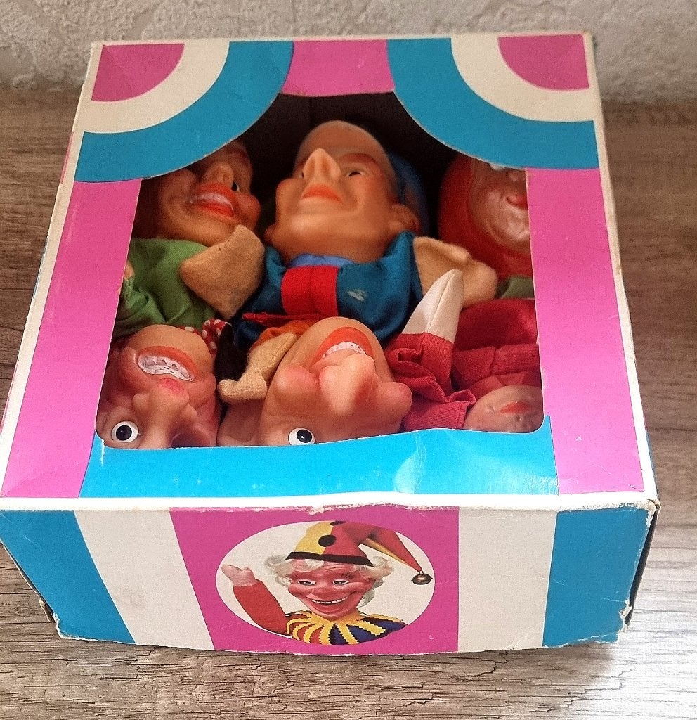 Vintage poppenkast poppen in doos, Ophalen of Verzenden