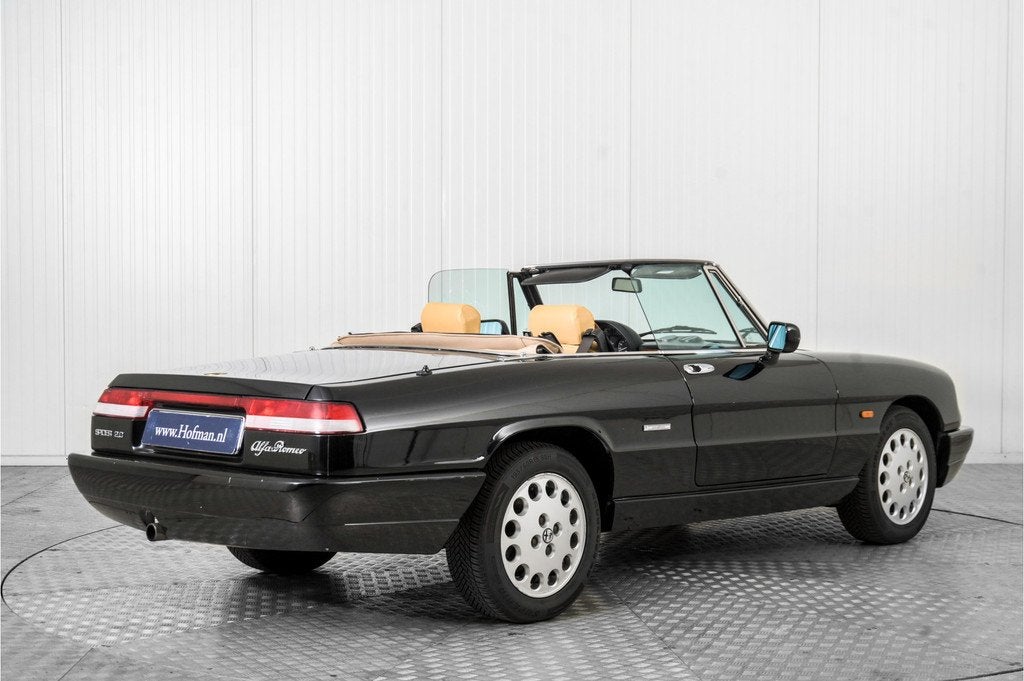 Alfa Romeo Spider 2.0 (bj 1991), Achterwielaandrijving, Gebruikt, Cabriolet, 400 kg