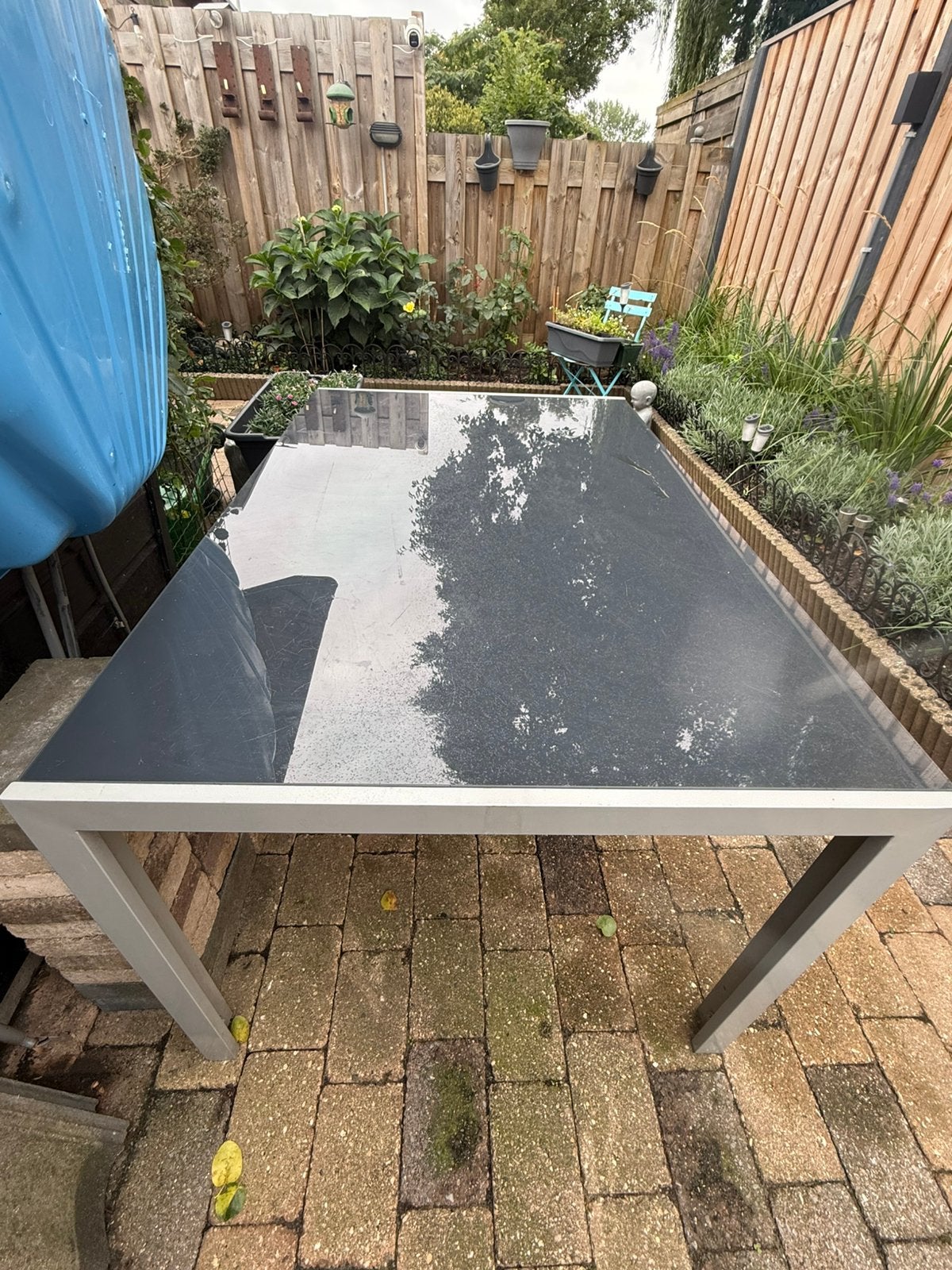 Tuintafel – Gratis af te halen, Ophalen, Zo goed als nieuw, Rechthoekig, Metaal